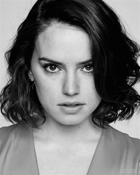 Daisy Ridley Pictures Gallery Film Actresses Hot Sex Picture