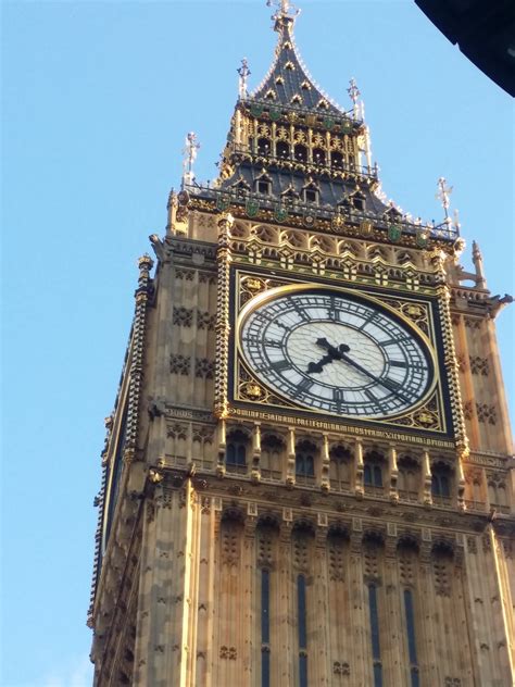 Башни с часами в европе 90 фото