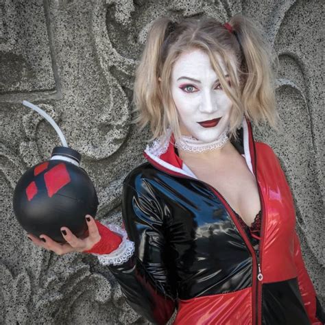 cosplay galleries featuring harley quinn by risquecosplay serpentor s lair