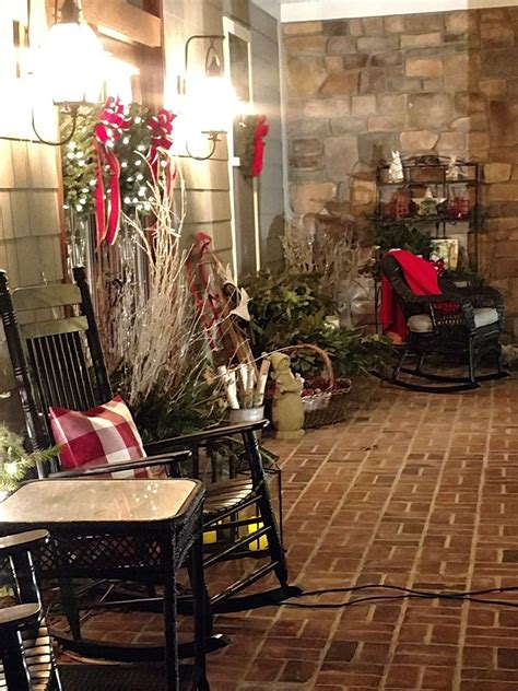 Welcoming Front Porch With Vintage Christmas Decor Vintage Christmas