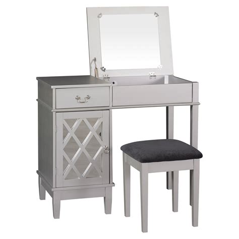 Find where to buy bedroom & makeup vanities and get inspired with our curated ideas for shop from bedroom & makeup vanities, like the amandine mirrored makeup/jewelry vanity table. Lattice Bedroom Vanity Set - Bedroom Vanities at Hayneedle