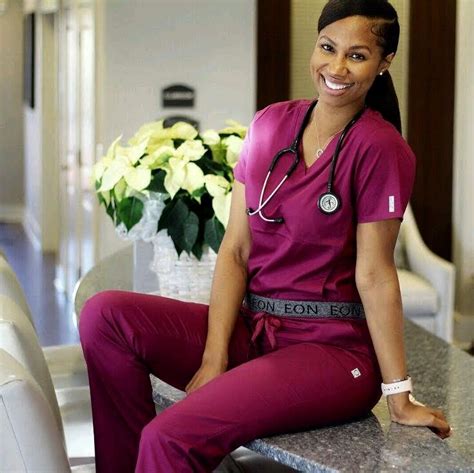 Pin By Tahri On My Job Cute Scrubs Nursing Clothes Beautiful Nurse