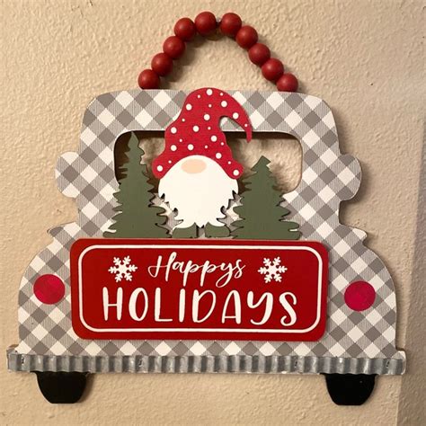 Old East Main Co Holiday Christmas Gnome Wall Hanging Decor Sign