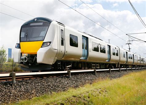 Thameslink Programme Siemens Trains Enter Service In London Press