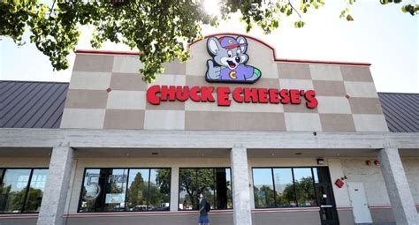 Iconic Us Fast Food Chain Chuck E Cheese To Open In Australia New