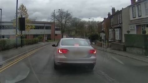 Dramatic Moment Road Rage Revenge Driver Slams On Brakes Five Times In Flashpoint Coventrylive