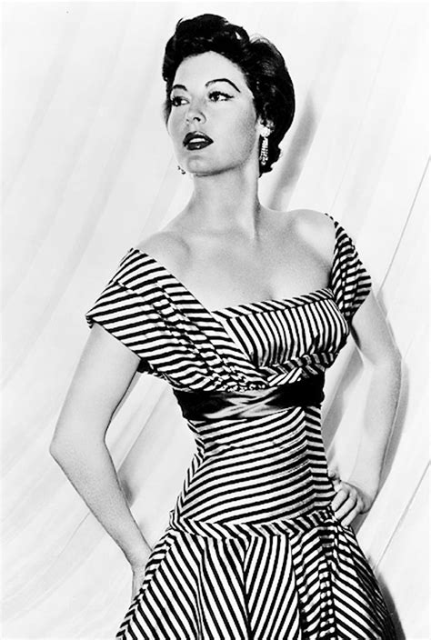 Ava Gardner Fashion Hollywood Fashion Vintage Glamour