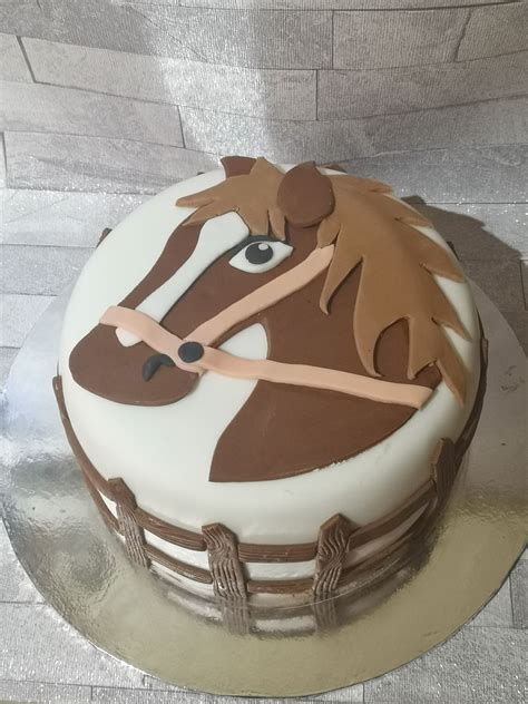 Horse Birthday Cake Uk Bblogdoedneysouto