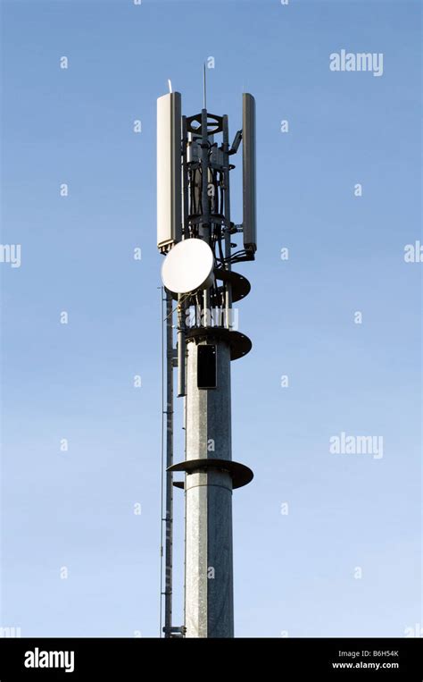 Mobile Cell Phone Mast Network Base Station Aerial Antenna Masts Phones
