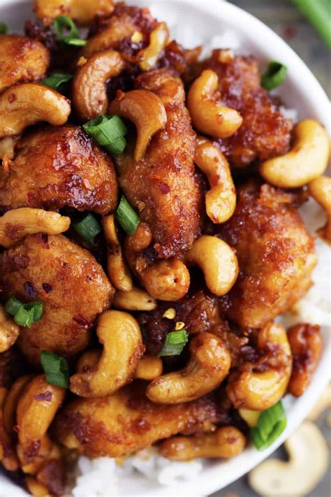 Hummus masabacha (hummus with whole chickpeas). Slow Cooker Cashew Chicken | The Recipe Critic