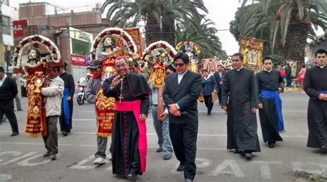 Things to do in las cruces. FIESTAS TRADICIONALES DEL ECUADOR: FIESTA DE LAS CRUCES ...