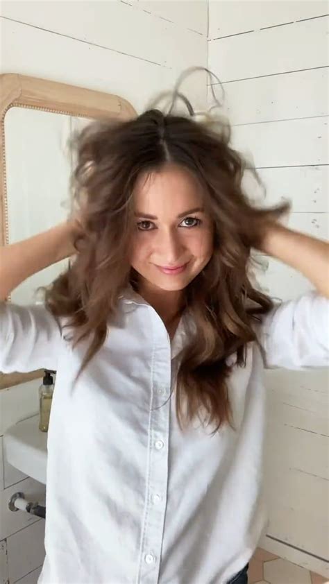 Yup, the perfect beach waves don't always require a curling iron or wand—you can actually get really excellent results with a hair straightener, as seen in this if your hair is on the thicker side (like didonato's) start with a few generous sprays of heat protectant and then roughly straighten your hair. Exactly How I Get My Beachy Waves in 7 Minutes Flat ...