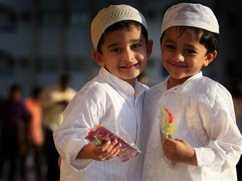 Wishes, images, quotes for whatsapp, facebook, instagram status. Happy Eid 2018: What Is Eid Ul-Fitr And How It Is ...