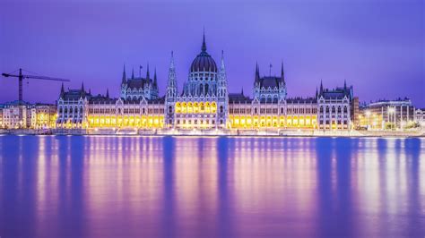 Stunning Budapest Parliament Building Lighted