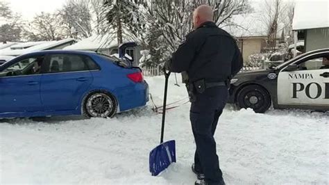 Nampa Man In Subaru Wrx Pulls Stuck Nampa Officers Out Of Snow Idaho