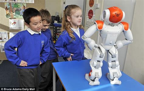 Thanks To Robot Teachers Going To School Is No More Scary