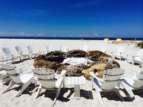 The fire pits are between fulton and lincoln. Fire pit on the beach - Picture of Sandpearl Resort ...