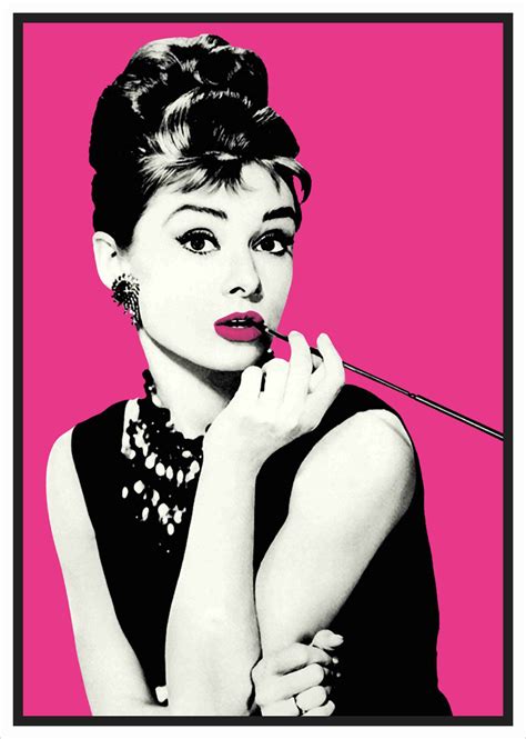 Die Besten 25 Audrey Hepburn Wallpaper Ideen Auf Pinterest Bogen