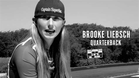 Female Quarterback Brooke Liebsch Mentored By Katie Sowers Advances Us National Development