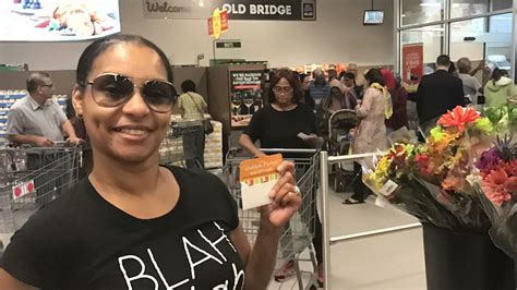 Aldi Opens First Old Bridge Store
