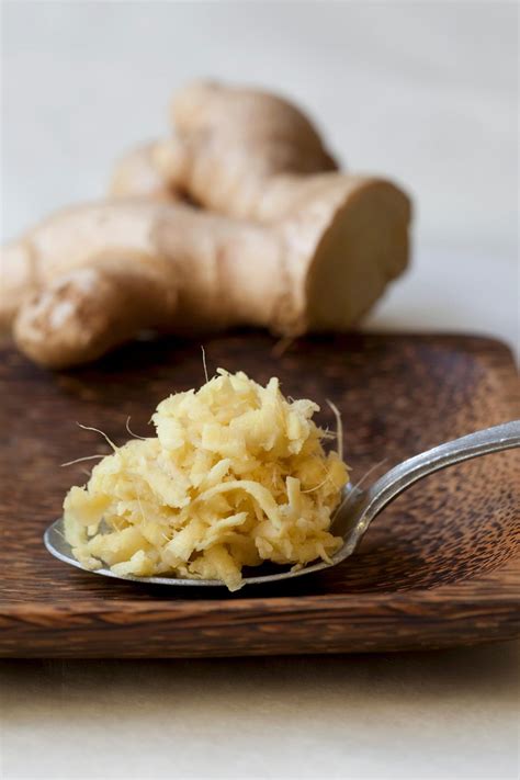 The Best Way To Peel And Grate Ginger