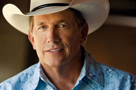 George Strait To End 40 Year Touring Career At Texas Stadium On