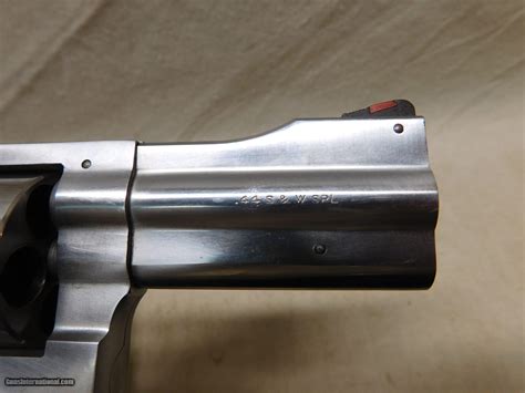 Rossi Model 720 Revolver44 Spl