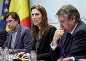 Berandapersconferentie corona belgie / belgie verbiedt onnodig in en uitreizen de persconferentie begint om 19.00 uur en is live te zien op de website van hart van nederland en op. België schort onderwijs op en sluit horeca vanwege ...