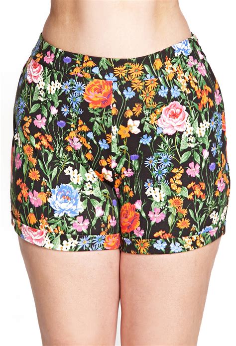 Forever 21 Plus Size Tropical Floral Print Shorts Lyst