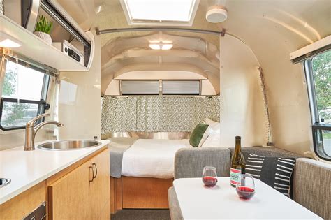 Airstream Bambi The Vintages Trailer Resort Airstream Glamping In