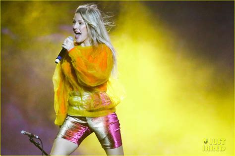 Ellie Goulding Gives Surprise Coachella Performance During Diplos Set