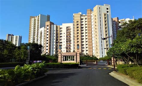 Top 10 Best High Rise Residential Societies For Living In Greater Noida