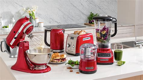Kitchenaid appliances are some of the most popular and highest quality home appliances available today. KitchenAid - Kettles, Toasters, Blenders, Mixers, Slow ...