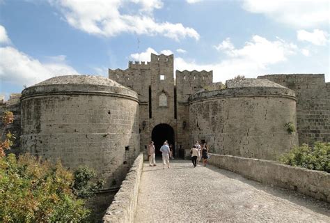 New Rhodes And Medieval Town Guided Tour Outdoortrip