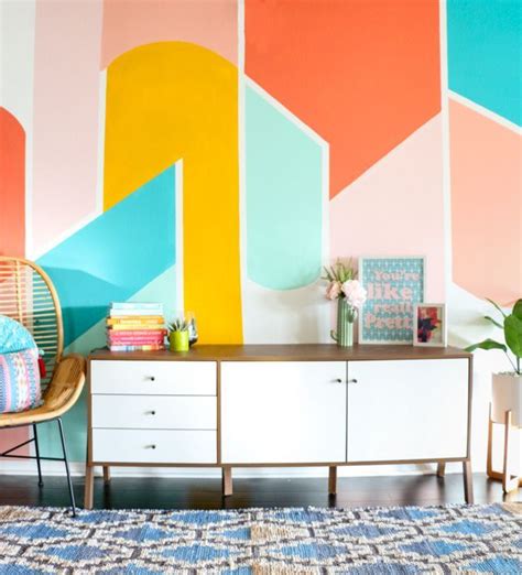 Diy Painted Geometric Wall A Kailo Chic Life Wall Trends Geometric