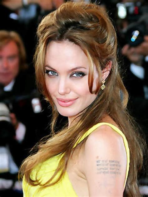 Angelina To Play Her Late Mother In Biopic India Today