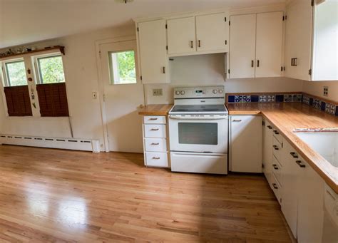 Kitchen Wood Floor Protection Flooring Guide By Cinvex