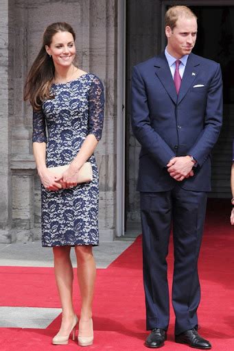 Love Her Outfit Stunning Dresses Kate Middleton Navy Lace Dress