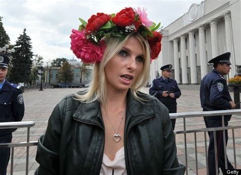Ukraine Topless Women S Rights Group Femen Protest Again For Sakineh Mohammadi Ashtiani