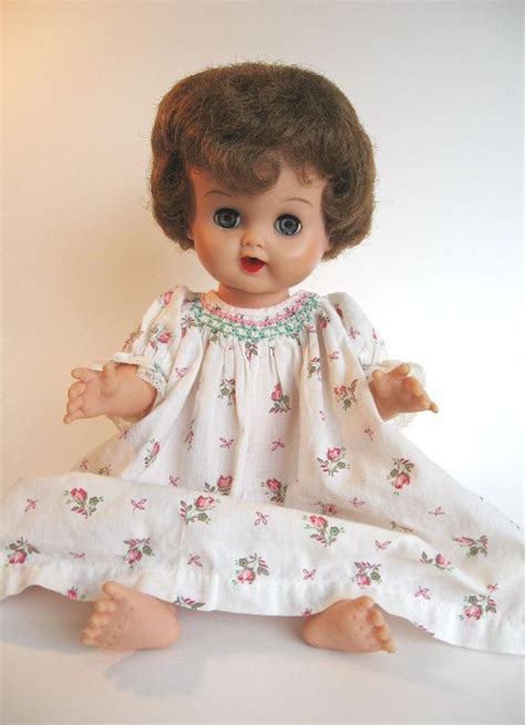 Vintage Dee And Cee Doll Baby Sue Early 1960s Vintage Dolls And