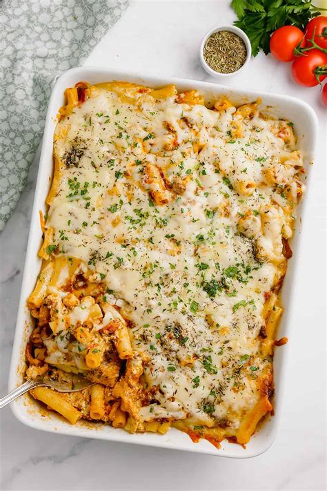 Cheesy Baked Ziti With Meat Sauce