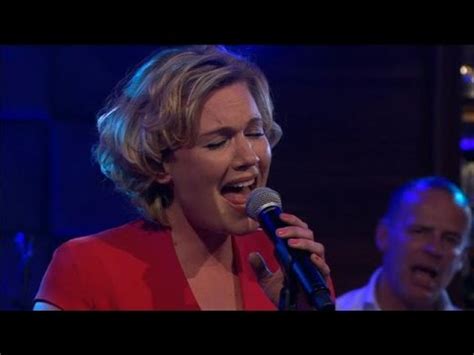 Watch marlijn weerdenburg movies and shows for free on tinyzone. Marlijn Weerdenburg - Let It Be - RTL LATE NIGHT - YouTube