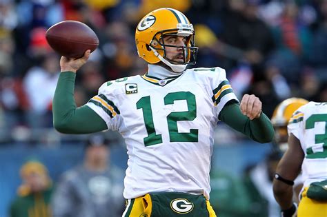 Aaron Rodgers Why Most Of The Nfl Is Pulling For Him And The Green Bay
