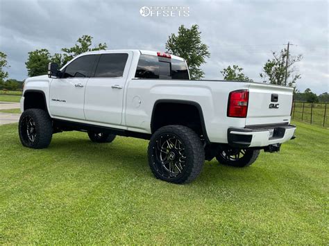 2015 Gmc Sierra 2500 Hd With 24x12 44 Hostile Forged Tomahawk And 37