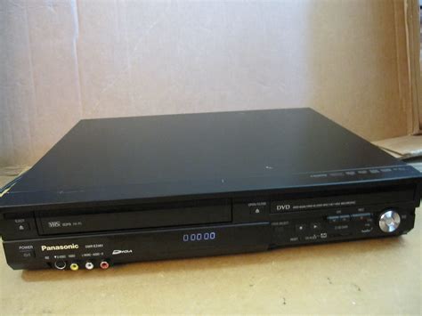 Panasonic Dmr Ez48v Dvd Vhs Vcr Combo Recorder With Digital Tuner