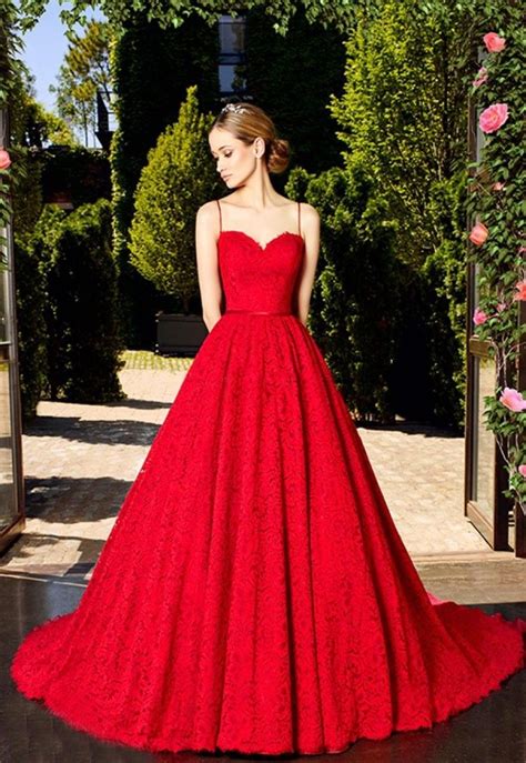40 Hot Red Dress Outfit Ideas For Valentines Day