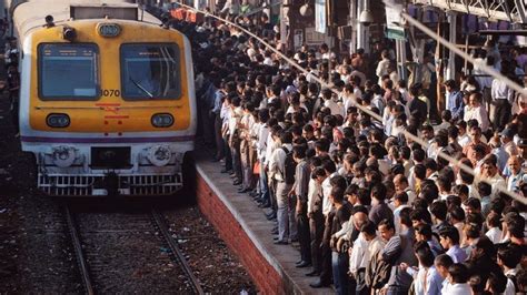 Mumbai Local Banned For General Public Only These Passengers Will Be