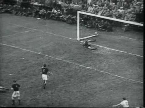 Die „welt bietet ihnen aktuelle news, ergebnisse und bilder zur nationalmannschaft ungarns. #8 Helmut Rahn - Germany (10 goals) World Cup '54 and '58