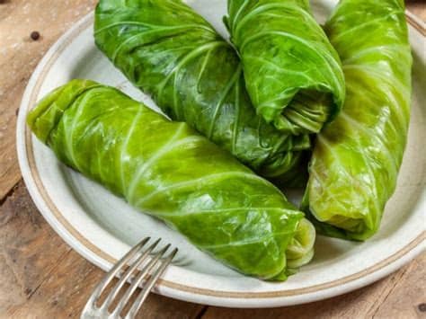 La col lombarda o col morada tiene magnificas propiedades antioxidantes, alto contenido en fibra y más de un 90% de agua. 7 recetas con col que puedes disfrutar todos los días