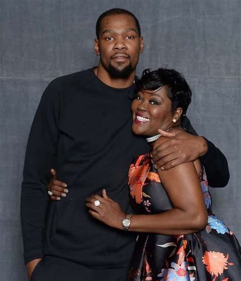 Kevin Durant Mother All About Mama Durant 2022 Update In 2022